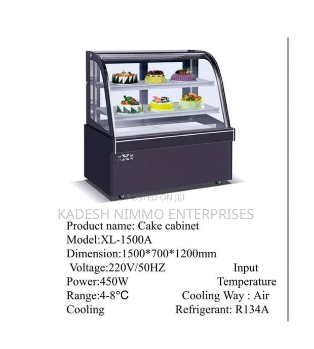 Refrigerated Cake Showcase | Glass Cake Cabinet