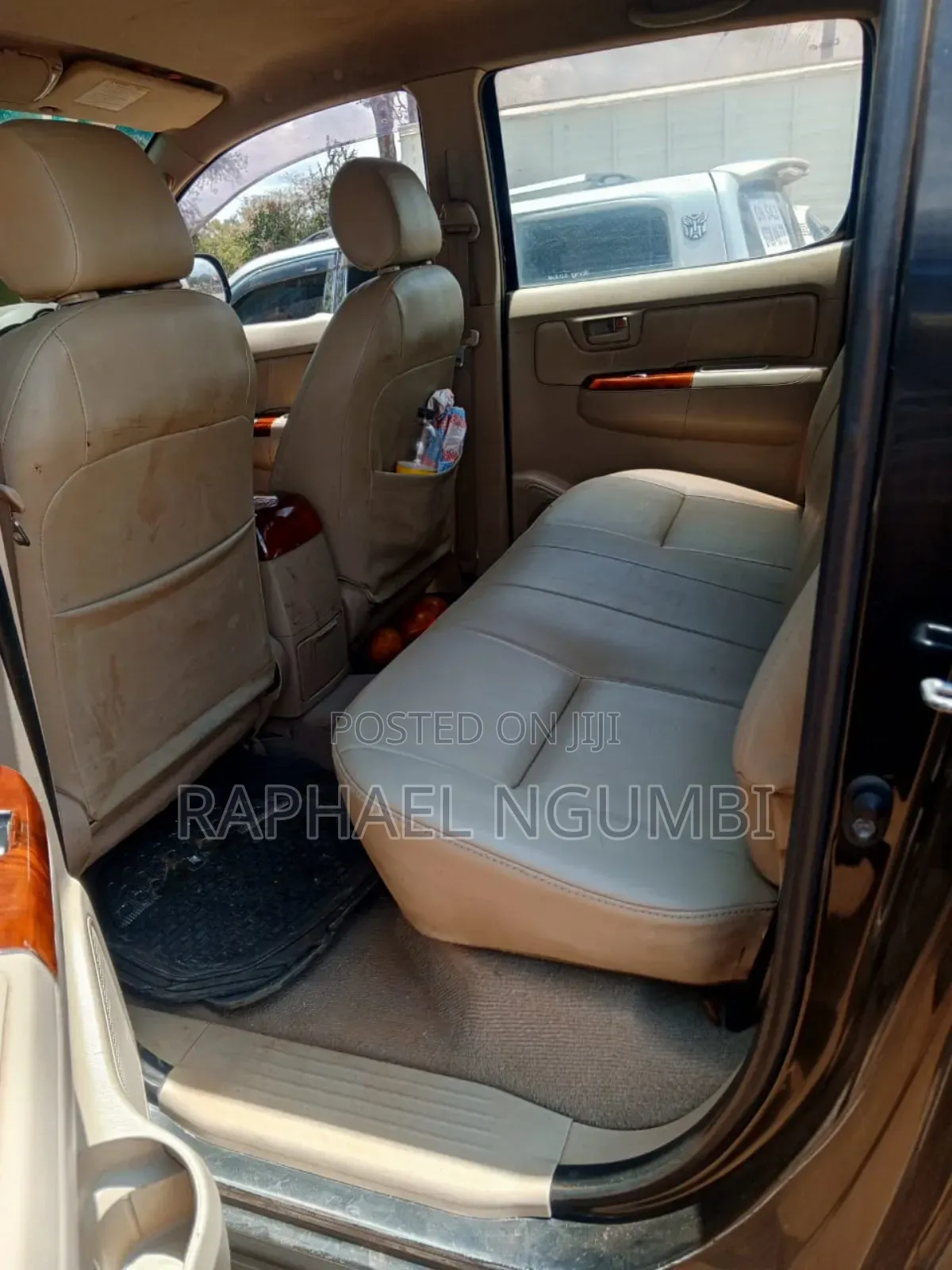 Toyota Hilux 2009 Black