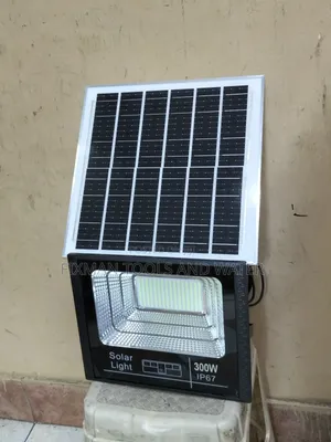 New Led Solar Lights 300 Watts + Panel And Free Remote 16 Hrs