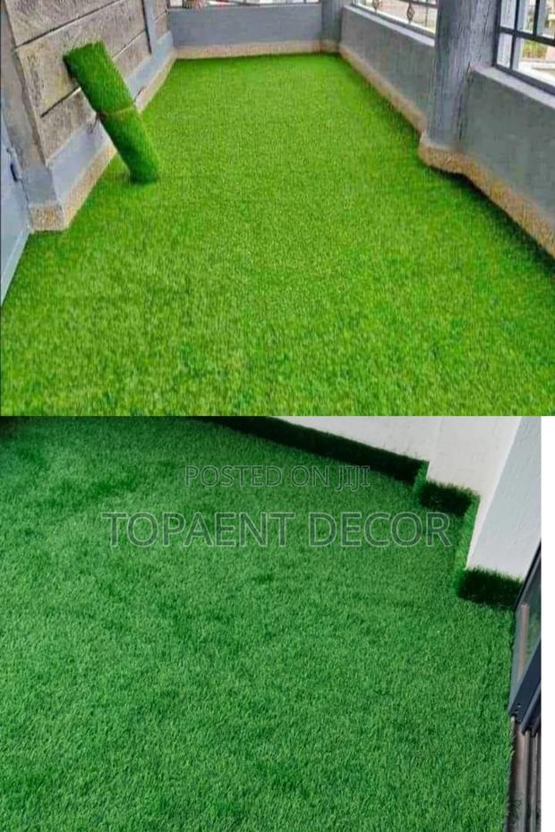 Turn Your Balconies Into Mini Paradise With 15mm Artificial Grass - main view