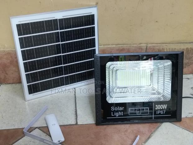 Top Ip 67 Security Solar Flood Light 300 Watts + Solar Panel Remote - thumbnail 2