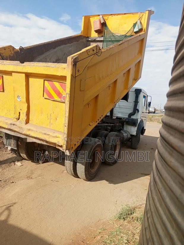 Kby Tata Tipper - thumbnail 14