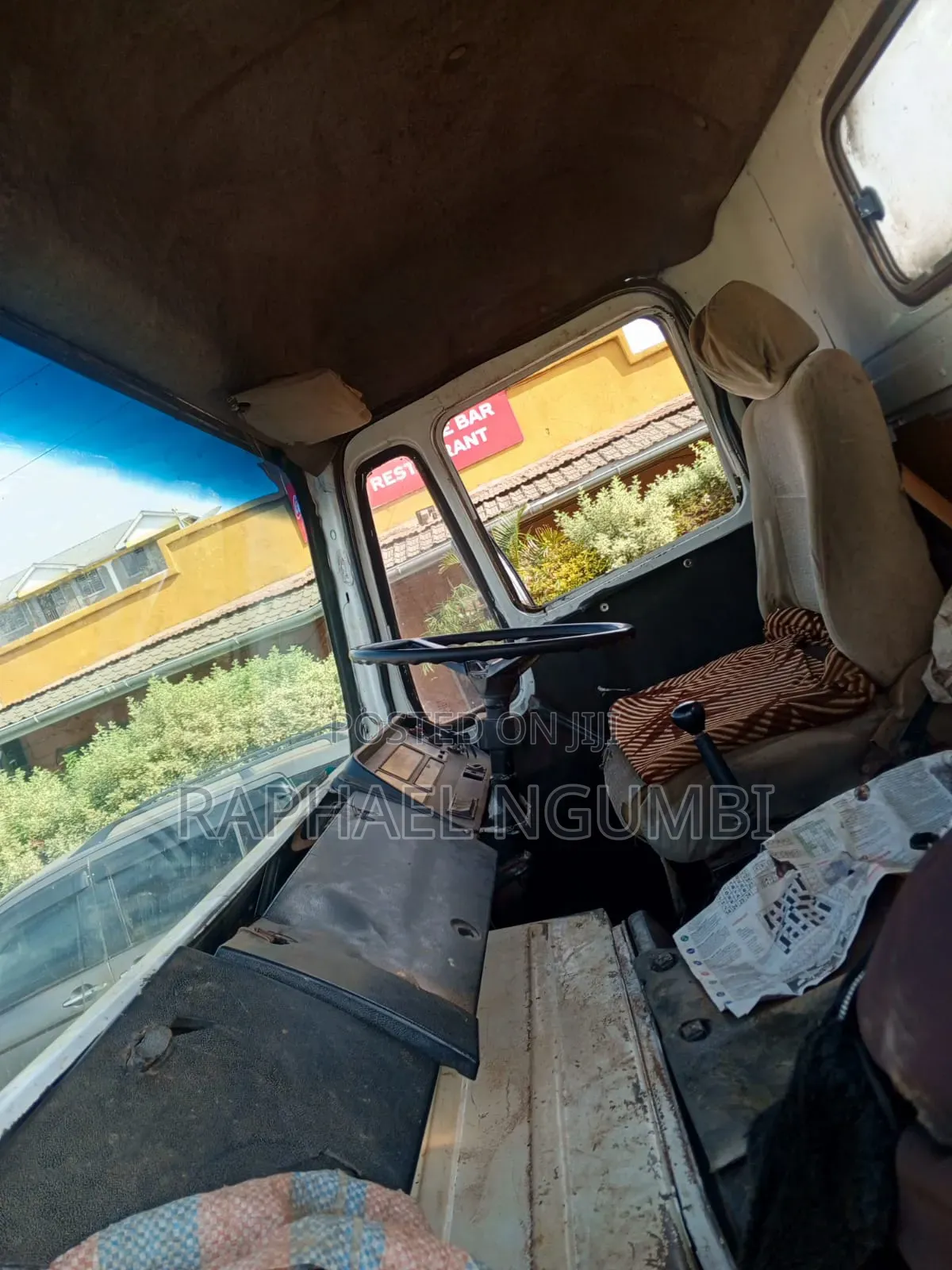 Kby Tata Tipper