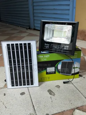 Progressive Solar Lights 100watts Ip 67 With Panel And Sensor 16 Hrs
