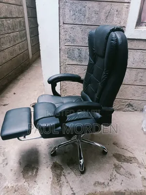 Footrest Comfort Office Chair