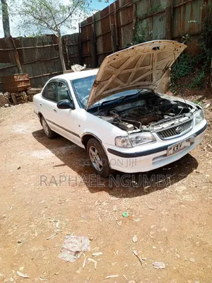 Nissan Sunny 1999 White