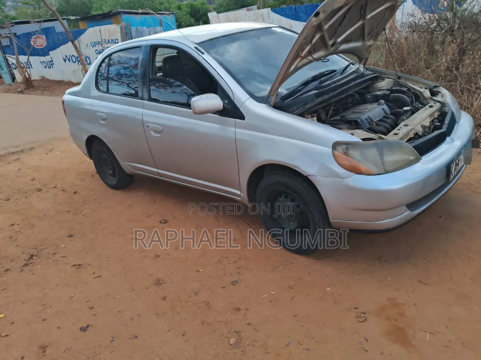 Toyota Platz 1999 Silver