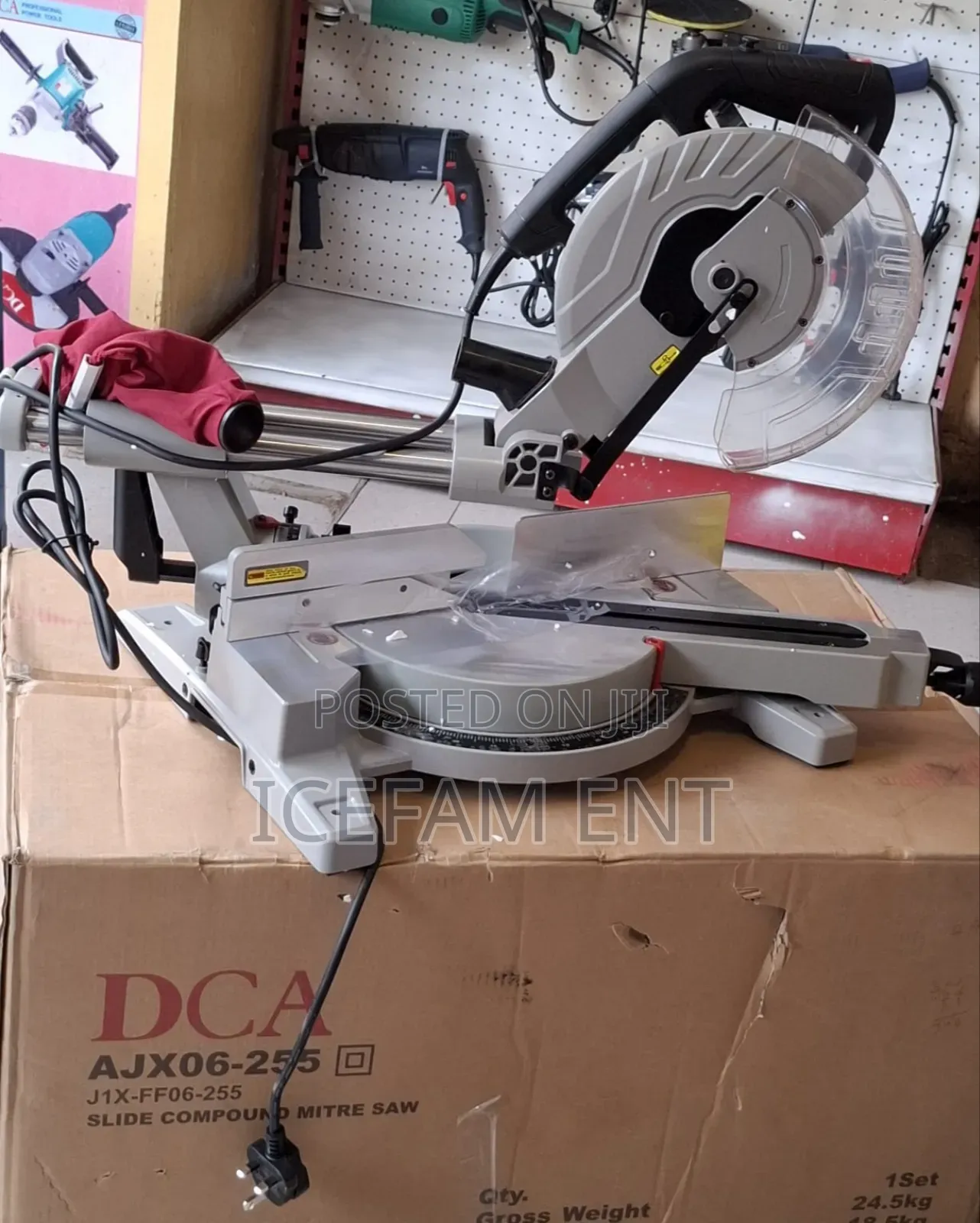 Dca Miter Saw/Sliding Miter Saw With Blade