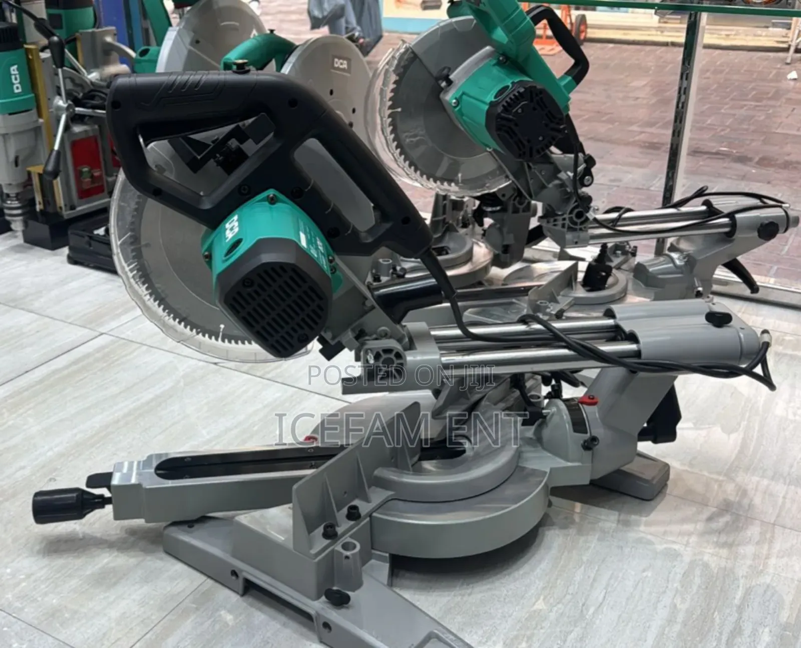 Dca Mitersaw/Sliding Miter Saw Machine
