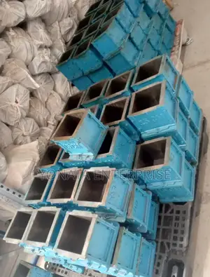 Cast Iron 150mm Concrete Cube Moulds