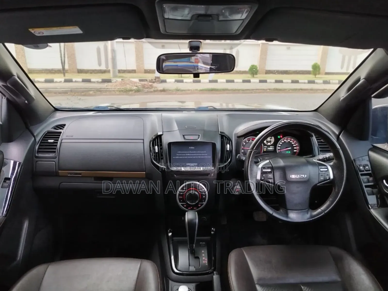 Isuzu D-MAX 2018 Black