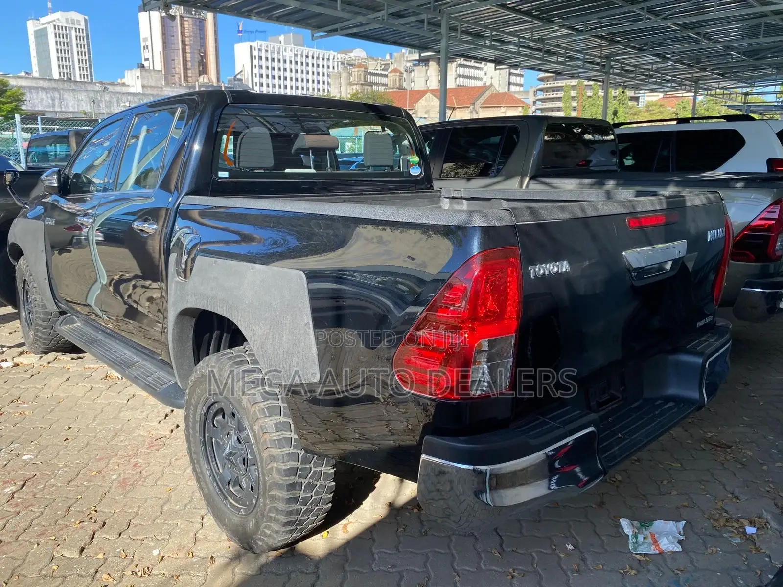 Toyota Hilux 2019 Black
