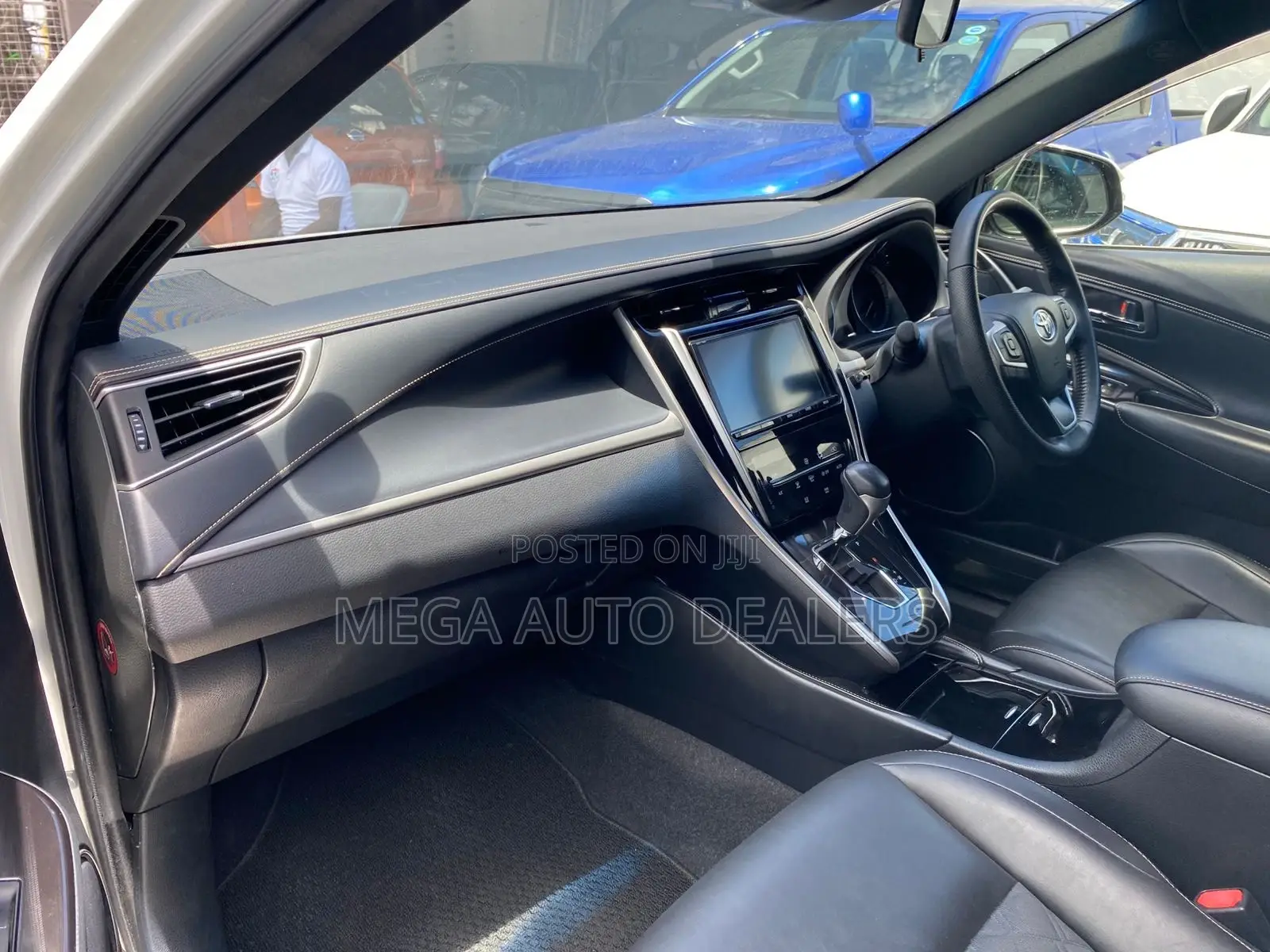 Toyota Harrier 2018 White