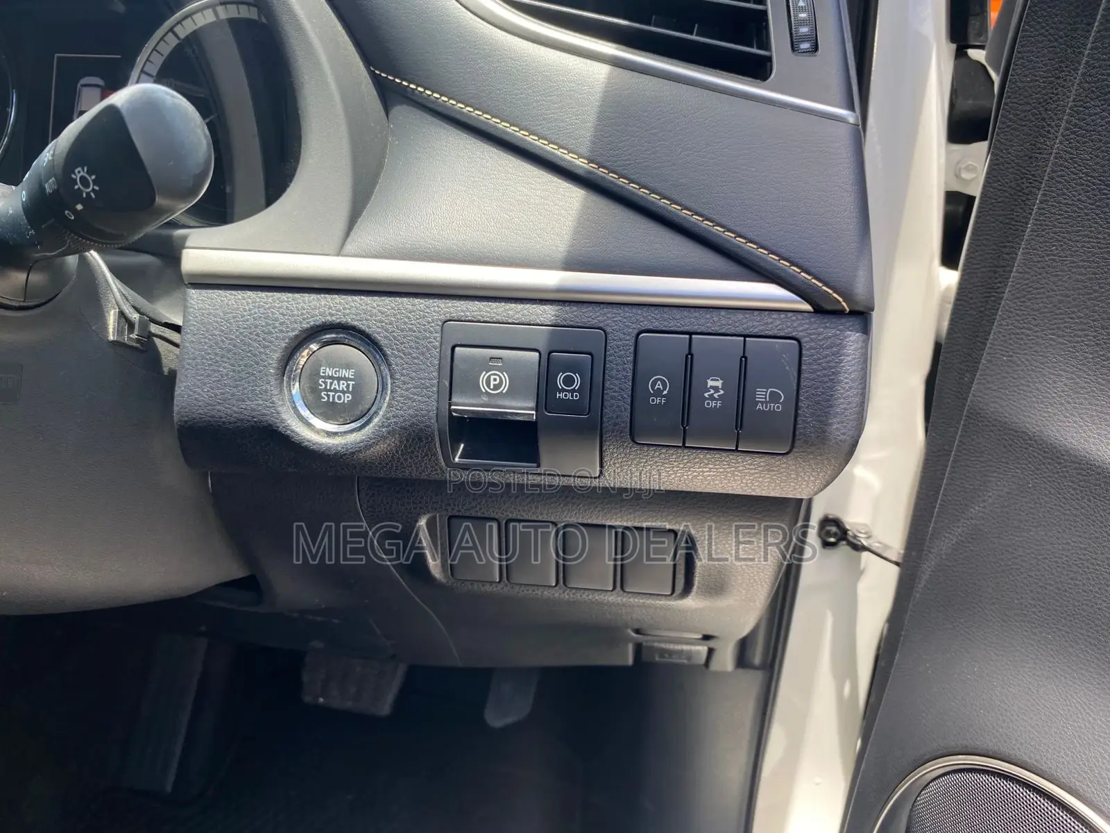 Toyota Harrier 2018 White