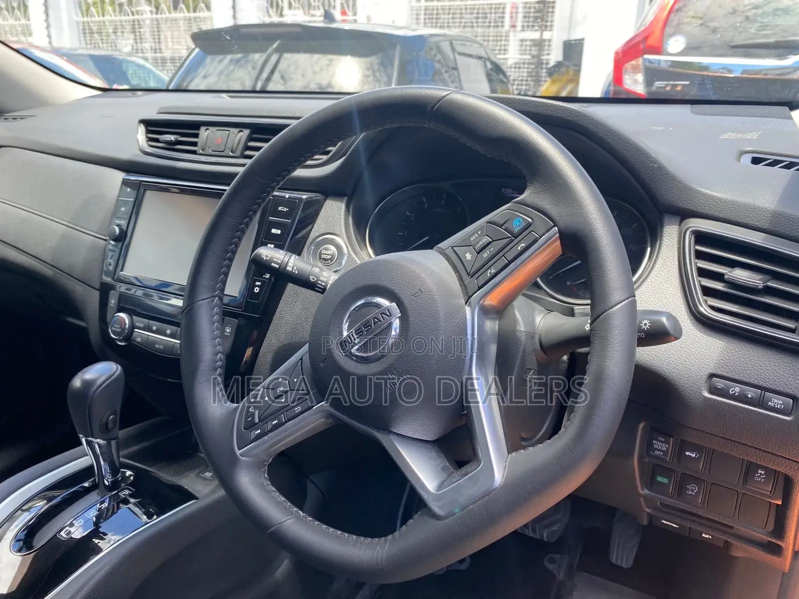Nissan X-Trail 2018 Orange