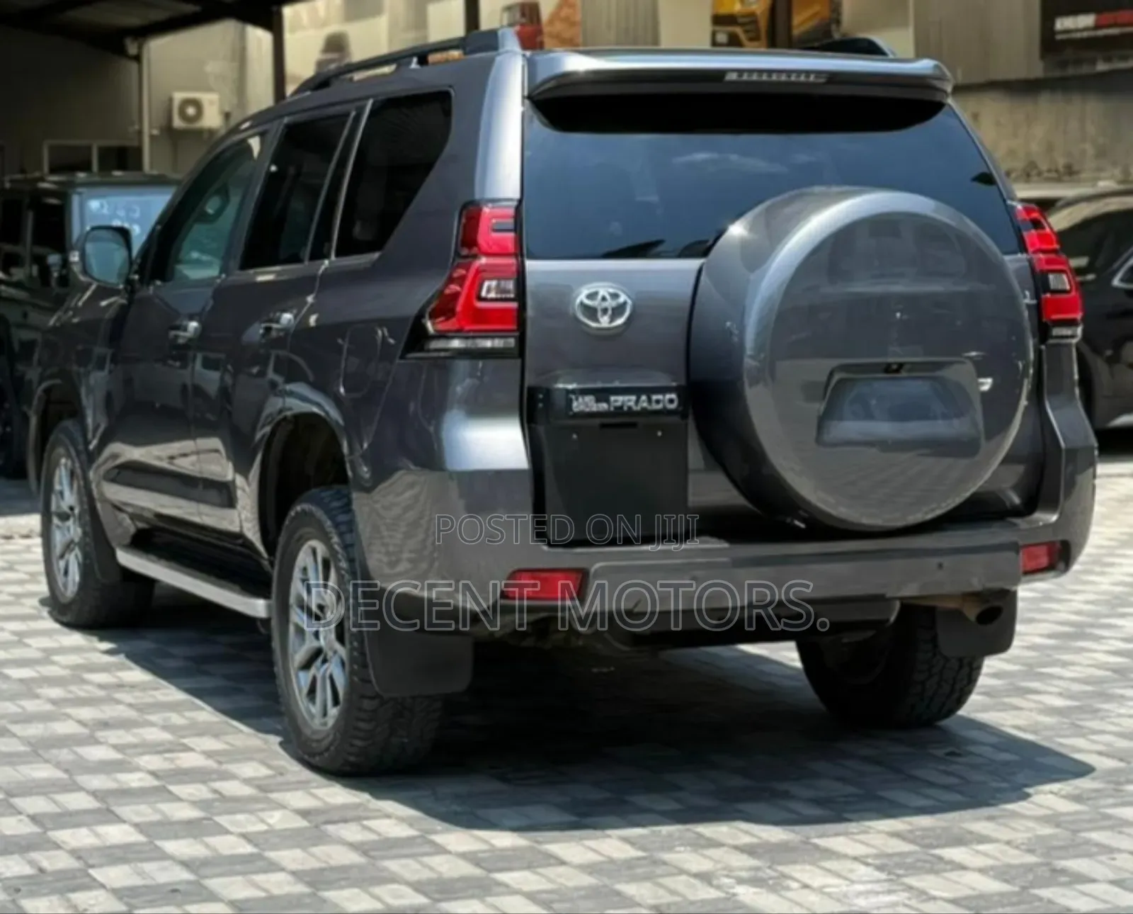 Toyota Land Cruiser Prado 2.8 2019 Gray