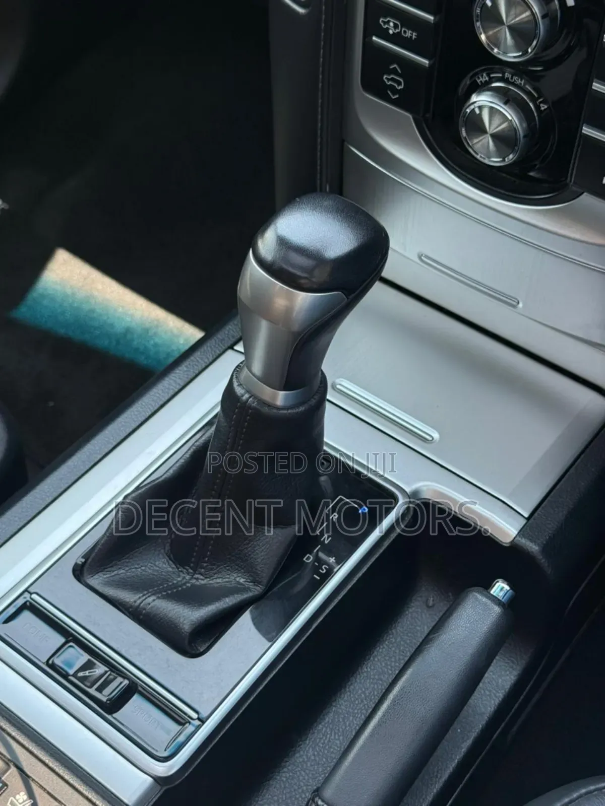 Toyota Land Cruiser Prado 2.8 2019 Gray