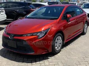 Toyota Corolla 2018 Orange