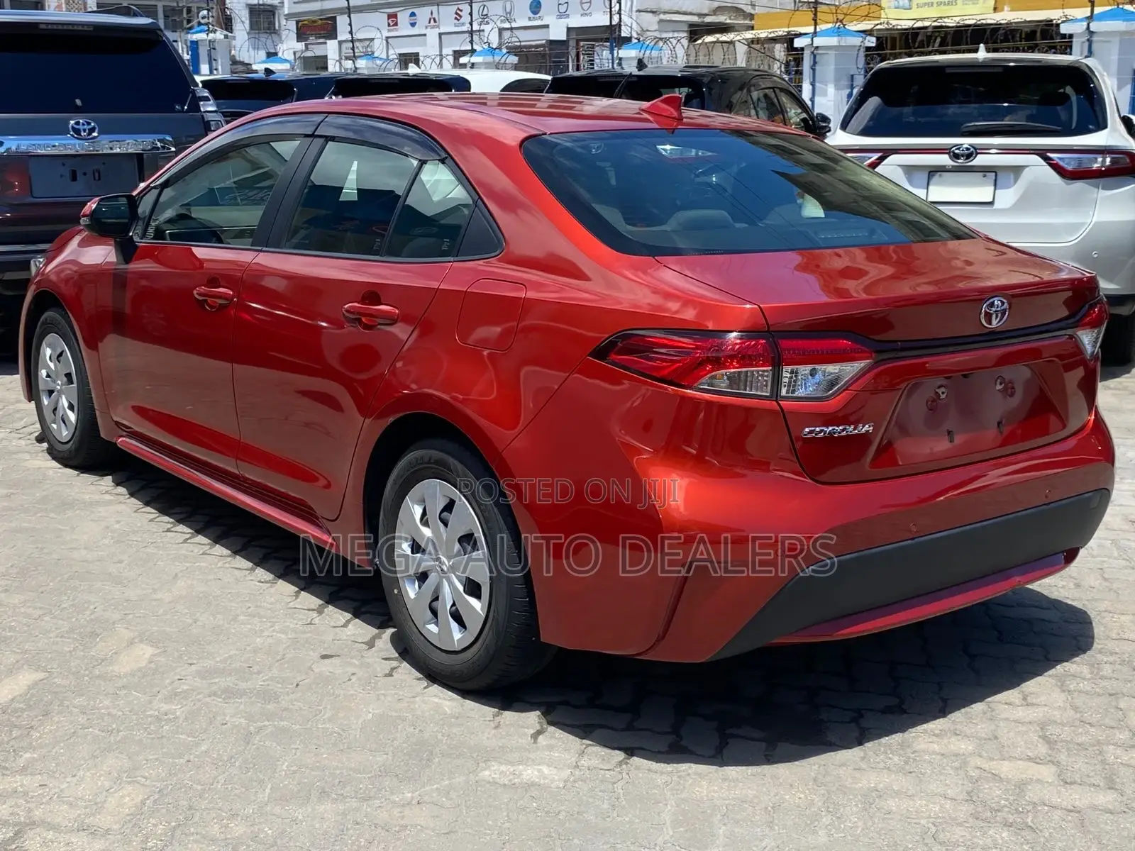 Toyota Corolla 2018 Orange