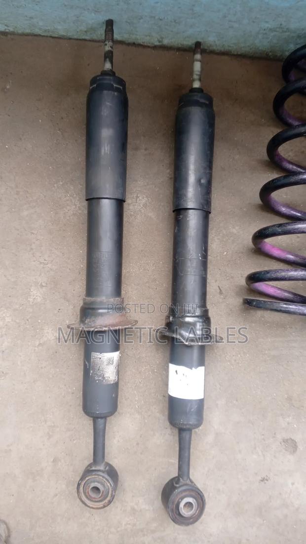 Hilux Vigo Shock Absorbers