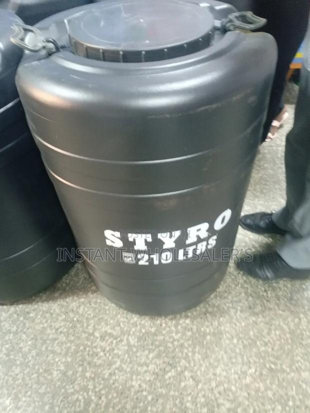 Plastic Water Tank 210 Litres