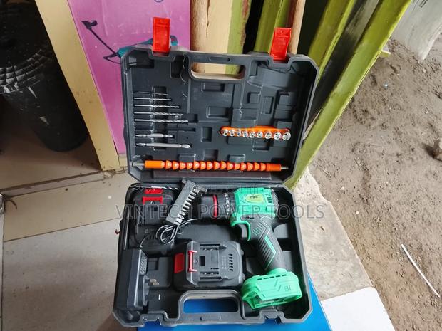 MHT Cordless Drill 20 V