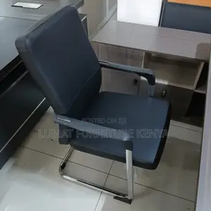 Modern Mid Back Leather Visitors Chair