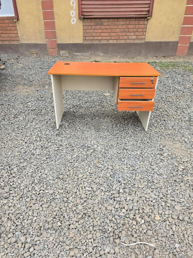 1.2m Modern Home/Office Study Desk - thumbnail 3
