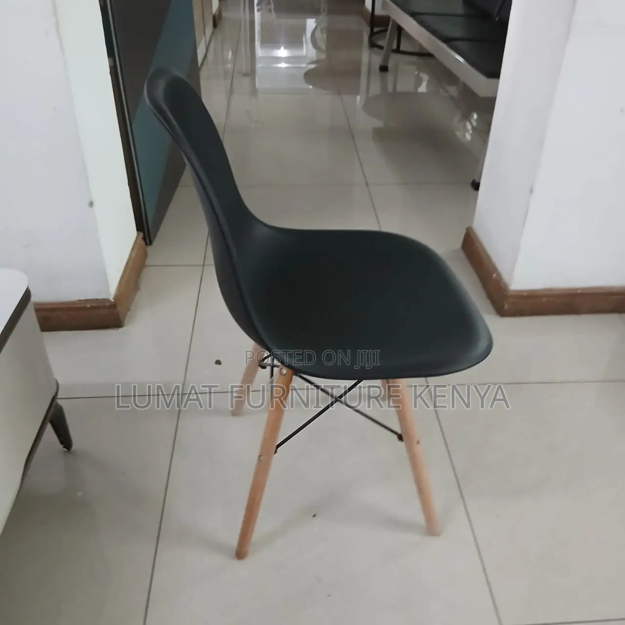 Eames Modern Black Dinning/Office Chair