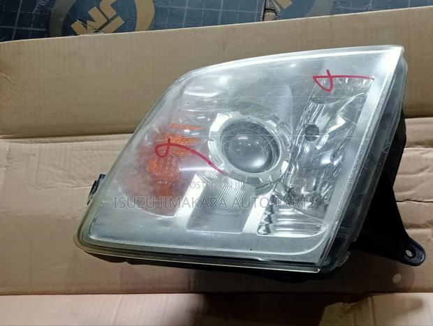 Isuzu Dmax Headlamb Tfs77 - thumbnail 2