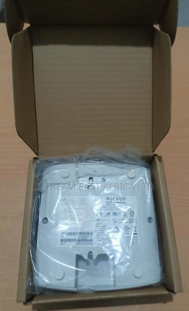 Ruckus R320 Wireless Access Point