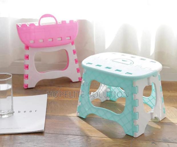 Kids Mini Foldable Stool - thumbnail 2
