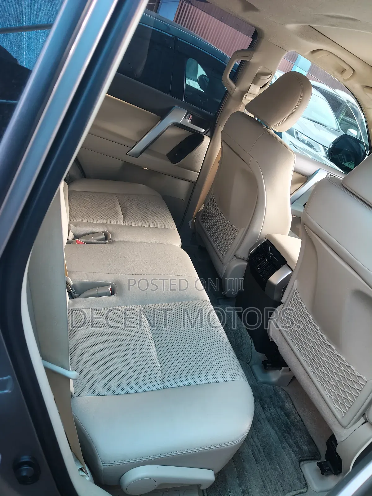 Toyota Land Cruiser Prado 2.8 2019 Gold