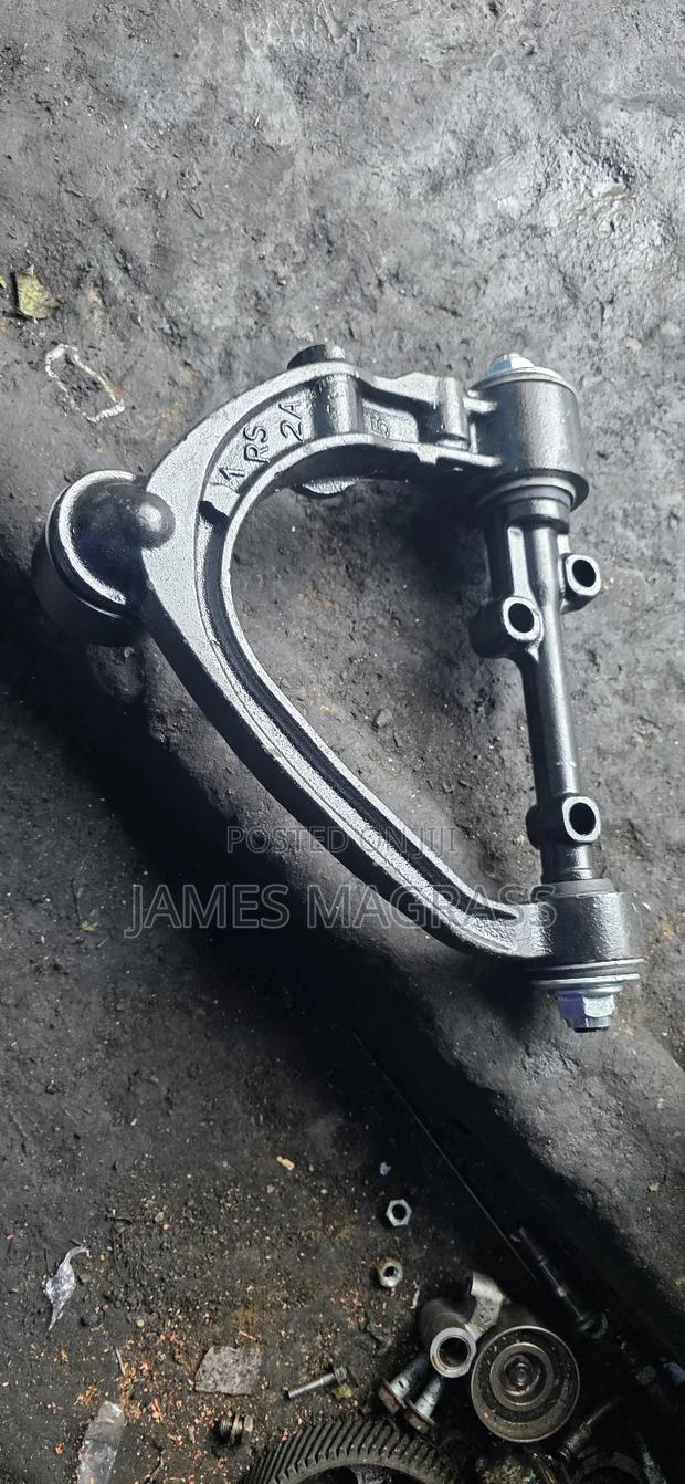 Upper Arm Suspension for Hiace 7l