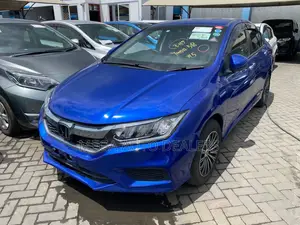 Honda Grace 2018 Blue