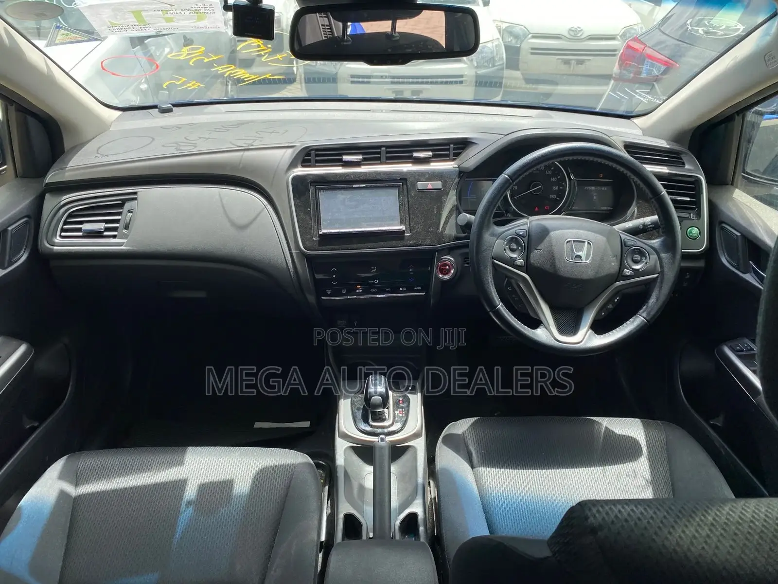 Honda Grace 2018 Blue