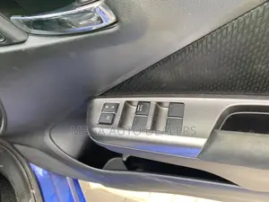 Honda Grace 2018 Blue