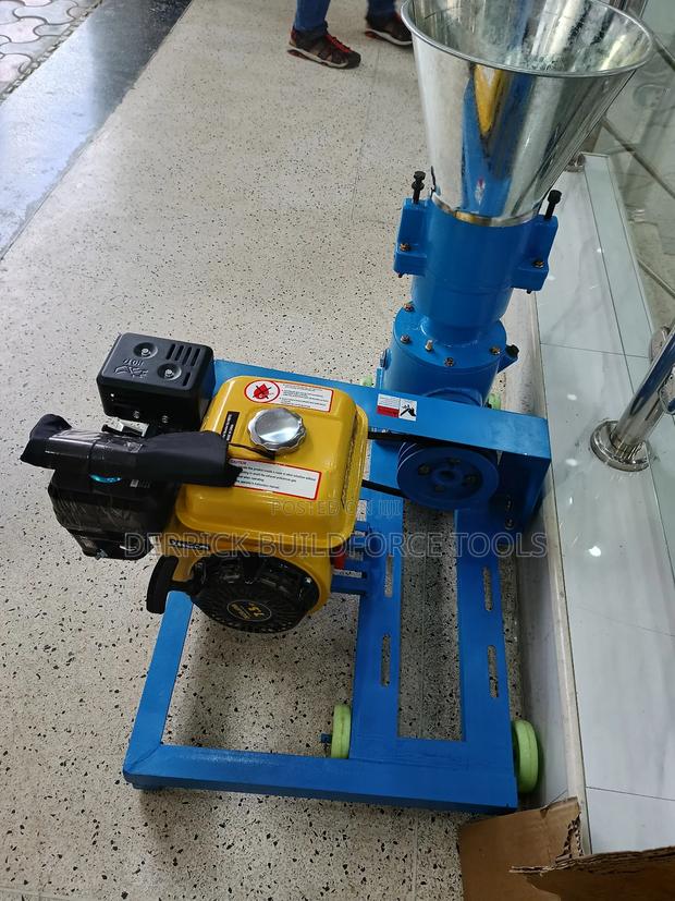 Pellet Making Machine With 7.5hp Engine - thumbnail 3