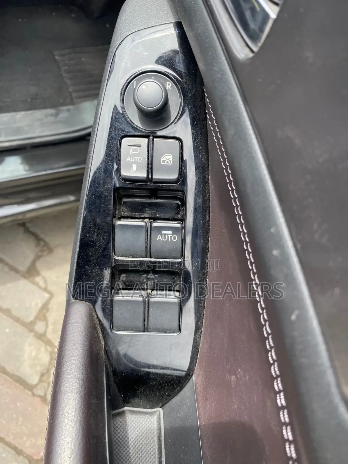 Mazda Axela 2018 Gray