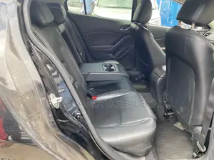 Mazda Axela 2018 Gray