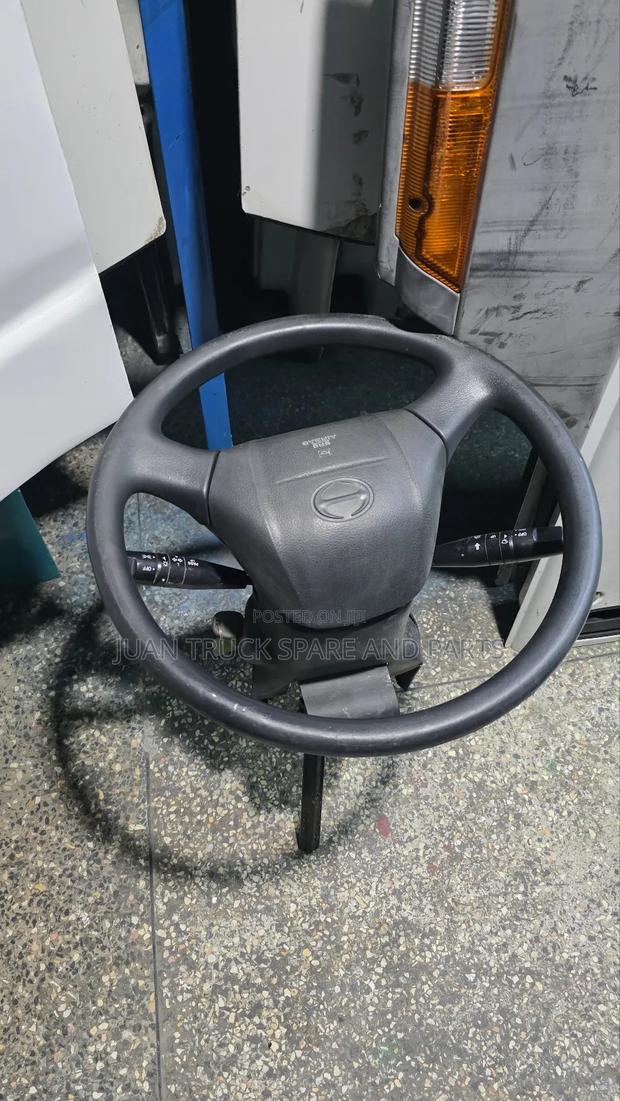 Hino 500 Steering Wheel Column - thumbnail 2