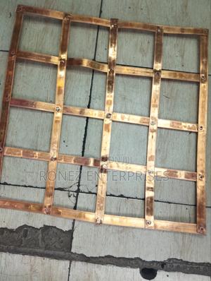 Earth Mat 600 by 600 - main view