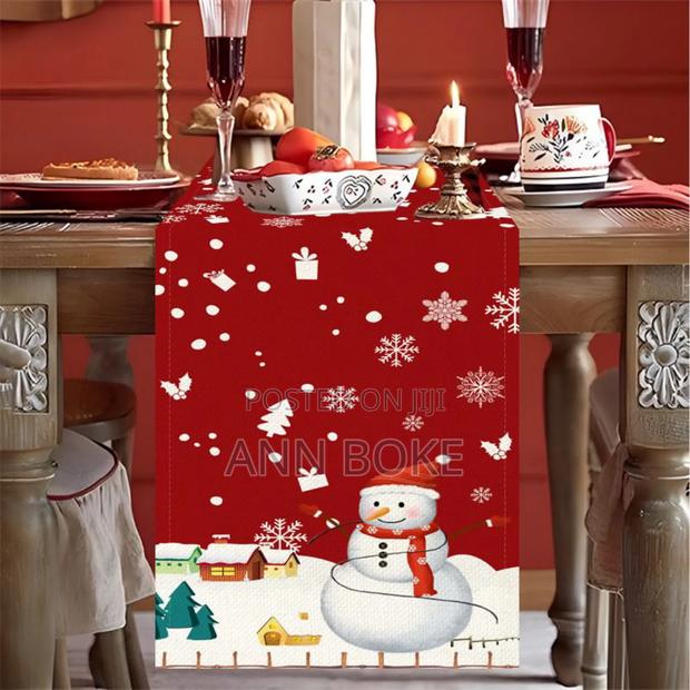 Size 33*200cms
Christmas Table Runner - thumbnail 3