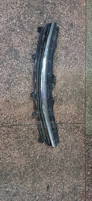 Toyota Wish 2015 Grill