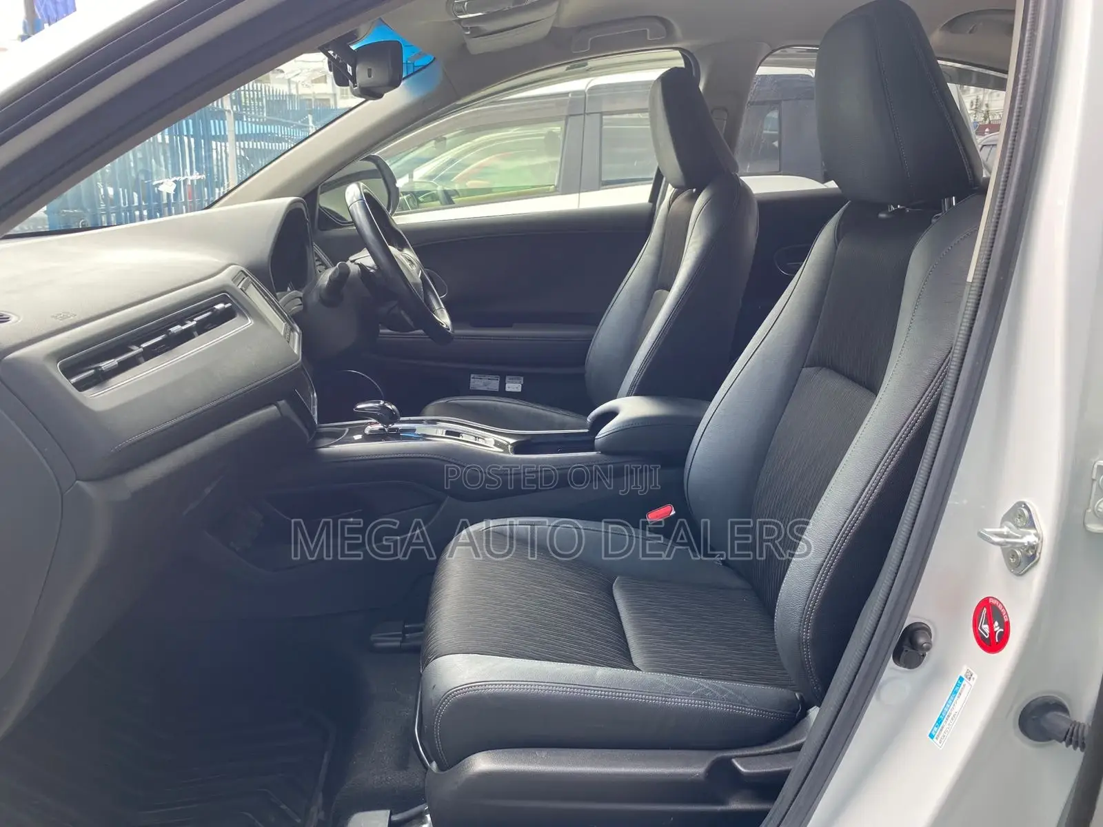 Honda Vezel 2018 White