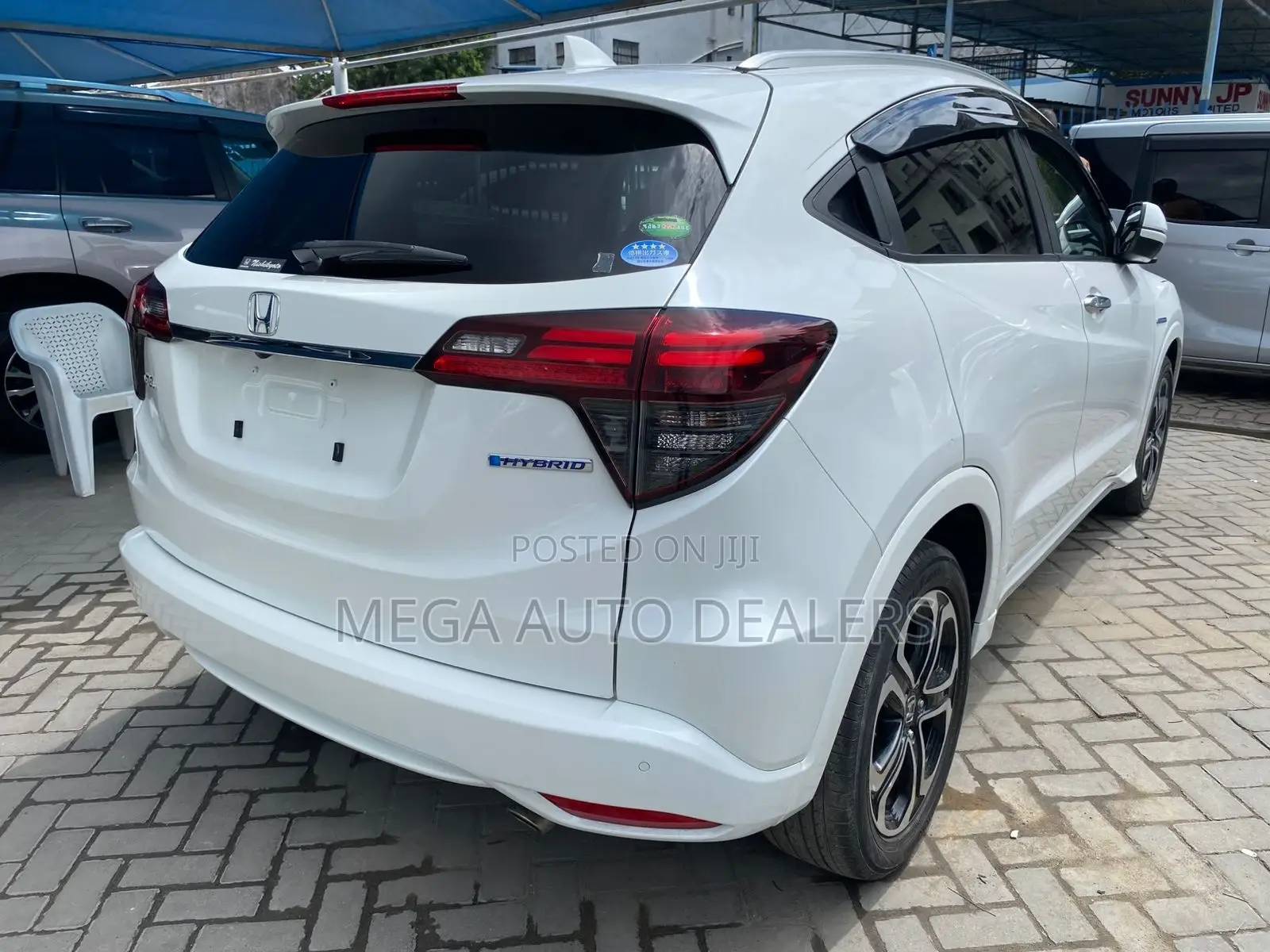 Honda Vezel 2018 White