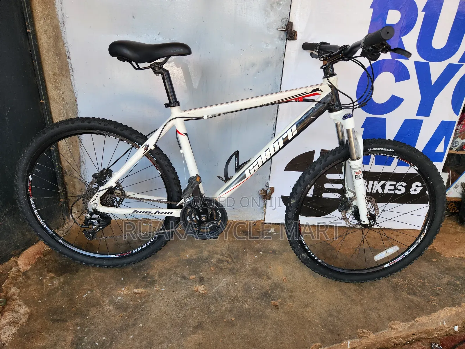 Ex Uk Mountain Bicycle