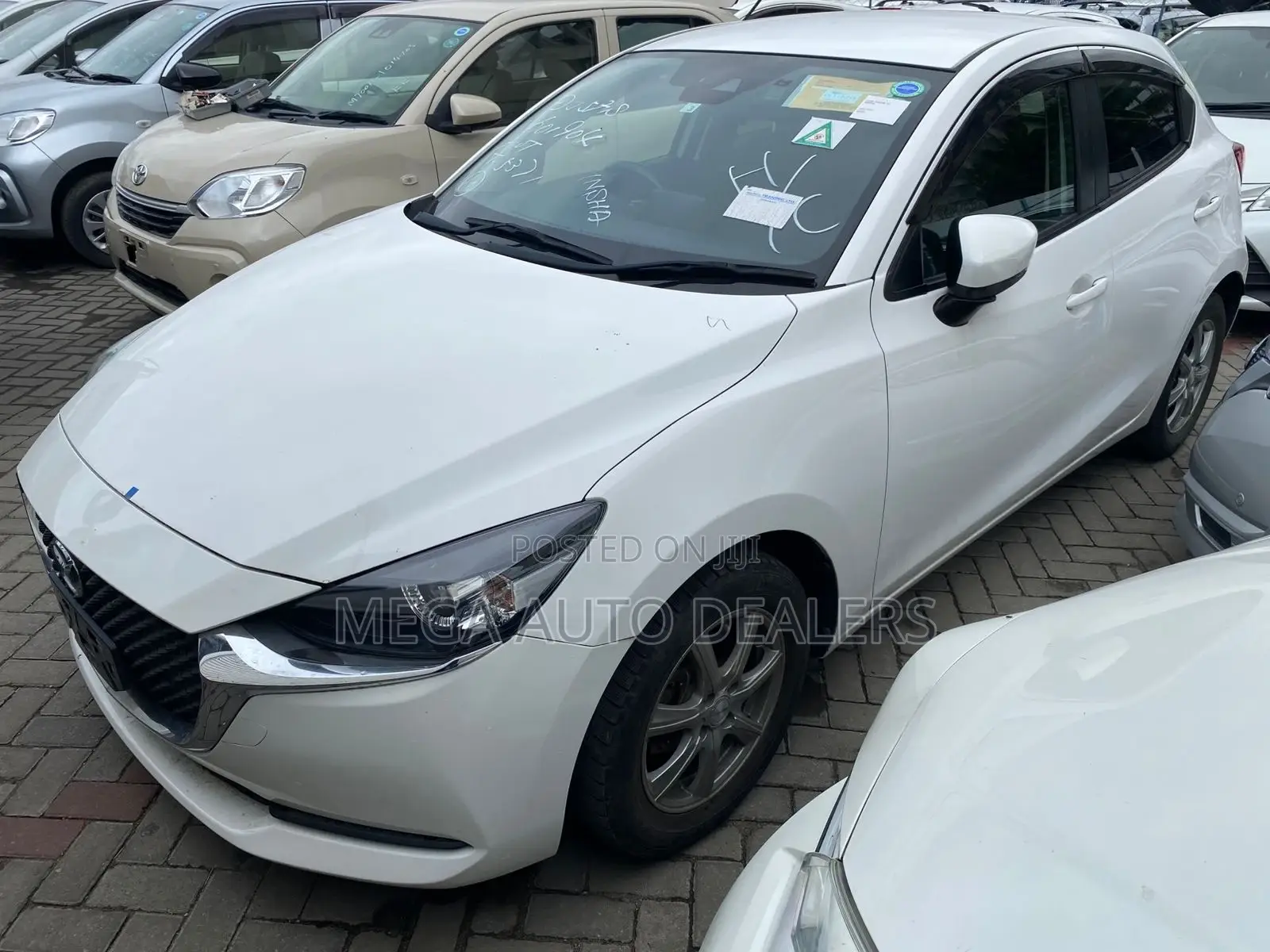 Mazda 2 2018 White