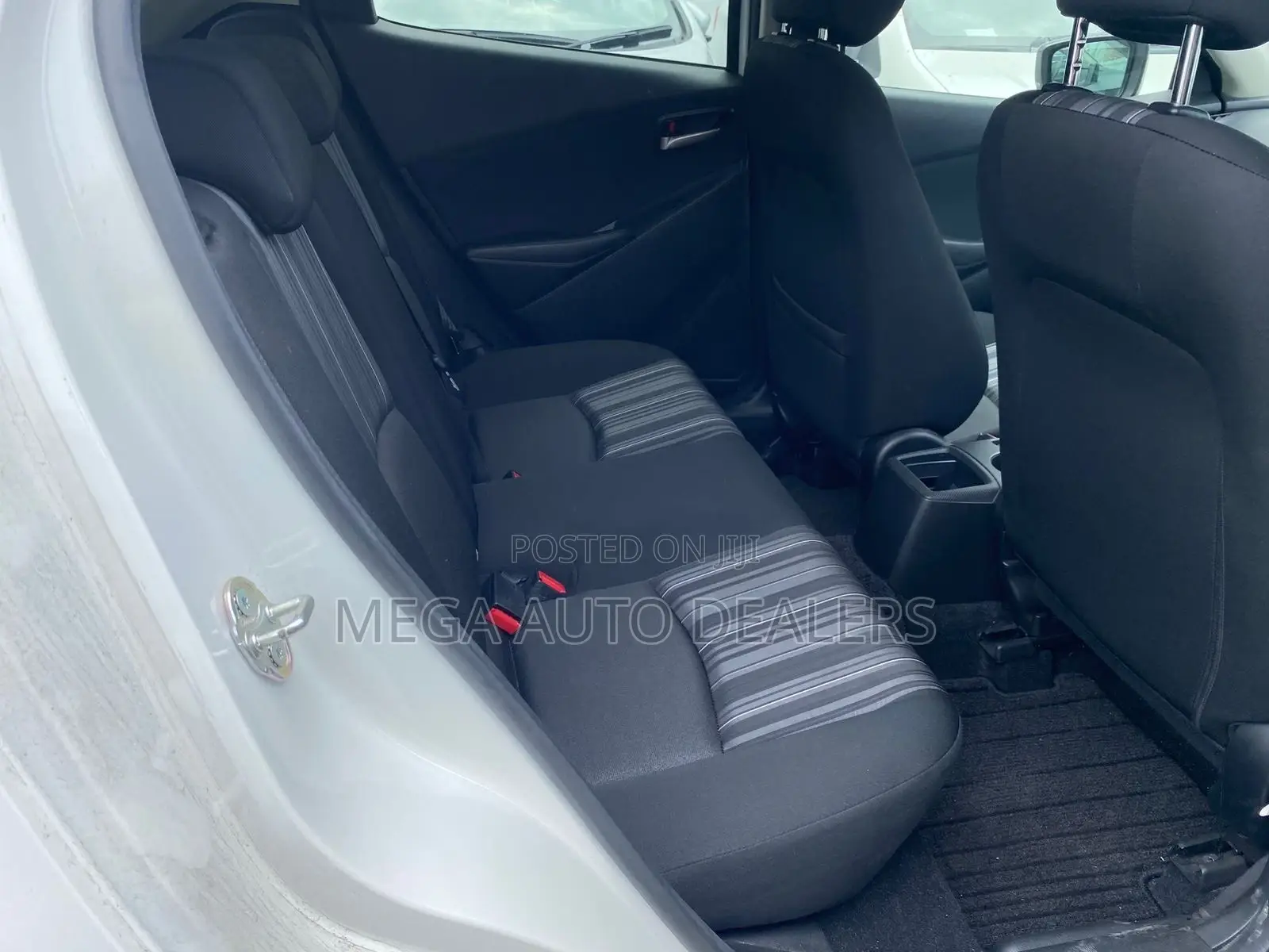 Mazda 2 2018 White