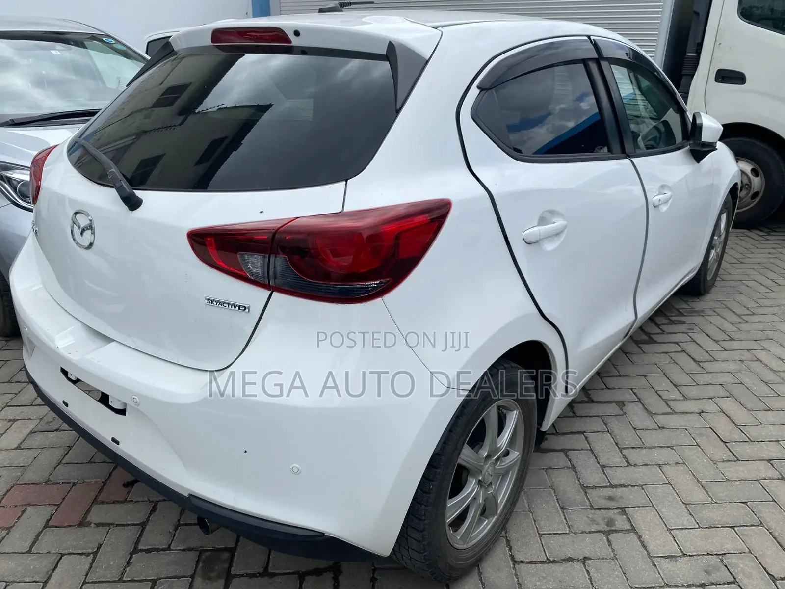 Mazda 2 2018 White
